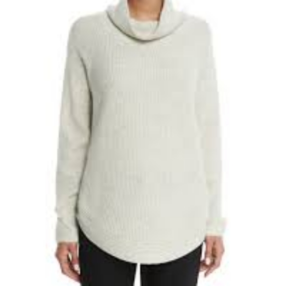 Vince Side-Zip Ribbed Turtleneck Sweater - Picture 1 of 9